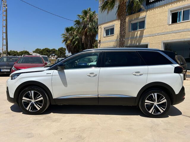 PEUGEOT 5008 GT LINE 1.5 BLUE HDI AUTO SPANISH LHD IN SPAIN 80K 7 SEATS SUPERB 2019